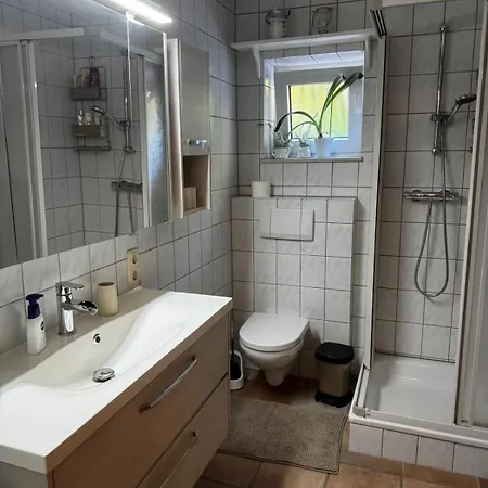 In Reelkirchen Mit 1 Schlafzimmer דירה *